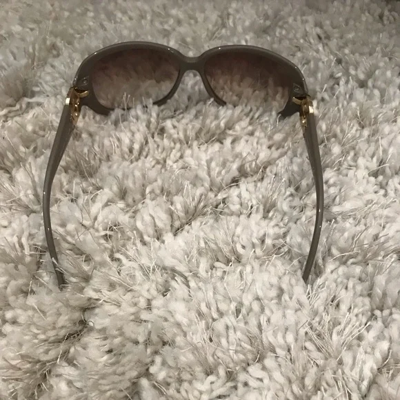 GUCCI crystal logo sunglasses - Picture 11 of 13